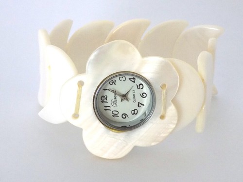Montre coquillage blanc nacre - ,