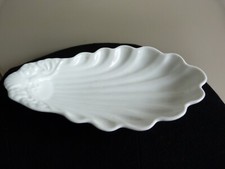Ravier coquille en porcelaine
