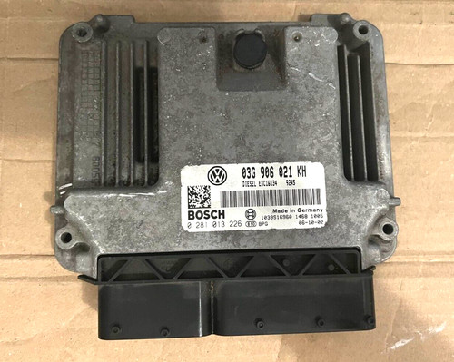 Calculateur moteur bosch - bosch, wv