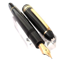 STYLO PLUME DE PRESTIGE MONTBLANC MEISTERSTUCK  modèle 146 PLUME OR 14 K Q150