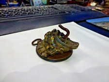 rare petite tete de diable de sonnette en bronze transformée en portemontre,D5cm