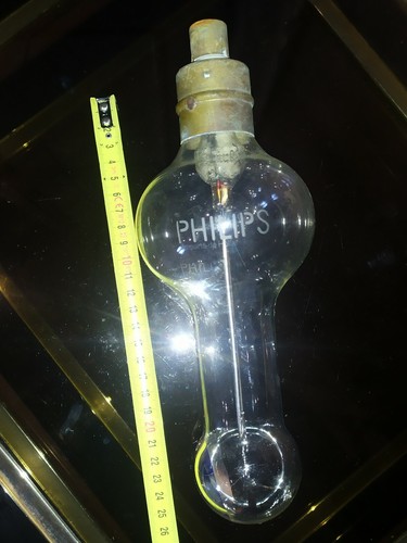 Ancienne lampe tube - , géant