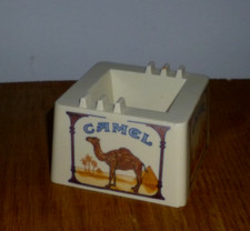 Vintage Ancien cendrier publicitaire Camel en plastique de Mebel P.90 Italy