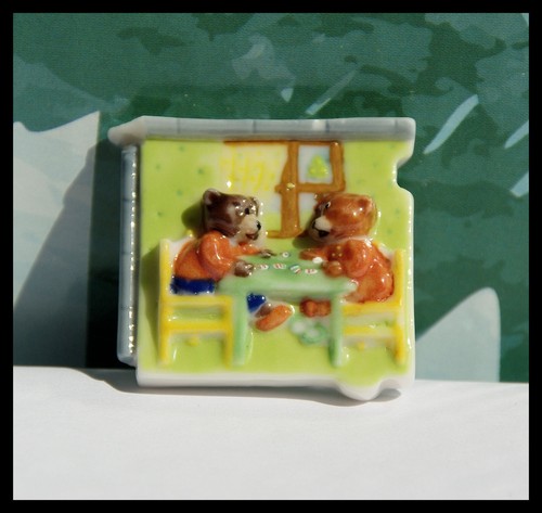 Fève puzzle relief petit - en,