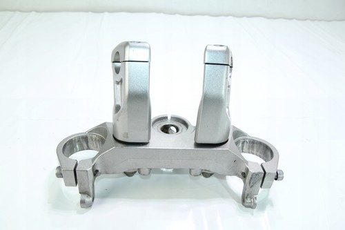 Yamaha 01 1700 - mt,