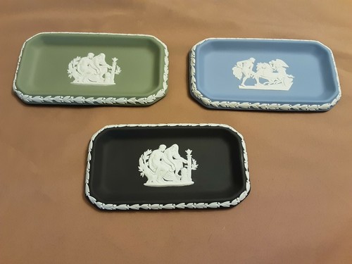 Lot wedgwood oblong - of, 3"
