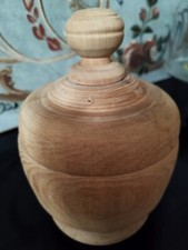 GRAND POT A SEL/AROMATES/FICELLES EN BOIS TOURNE BOITE A SEL A EPICES VIDE POCHE