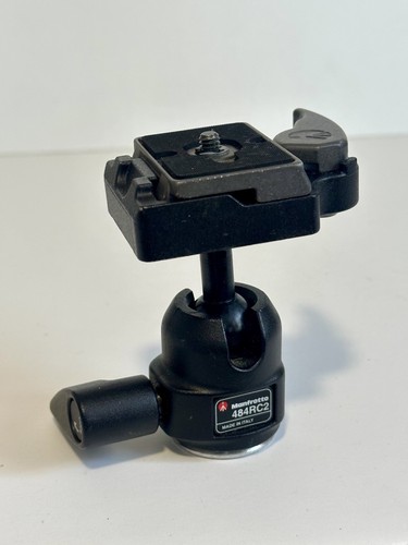 Manfrotto 484rc2 tripod - tripod, head