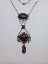 Collier Opales, Perles Fines et Rubis sur Argent