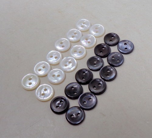 Lot boutons anciens en - lot,