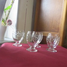 5 verres a eau en cristal