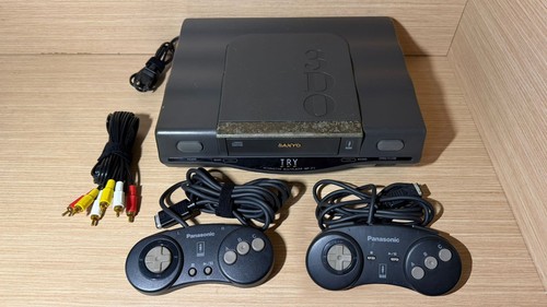 Lire info console japonaise - -,
