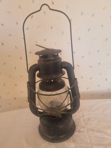 Ancienne lampe tempête