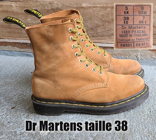 Martens taille uk5 daim - 38,