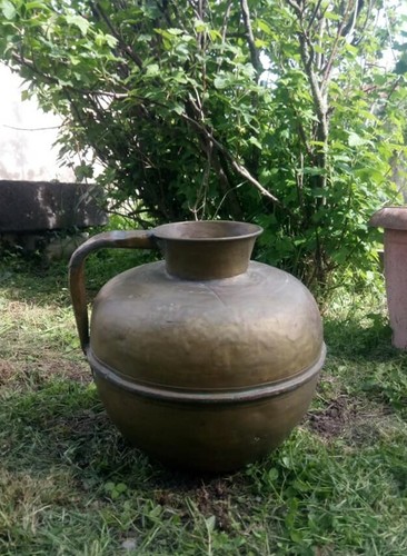 Ancienne grande cruche - , en