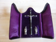 Ancien autel de voyage