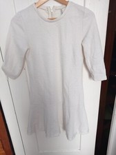 Robe beige Stradivarius M