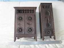 2 Meubles anciens Breton maison de poupées- Armoir (36x25 Cm)+Pendule bon(41x14)