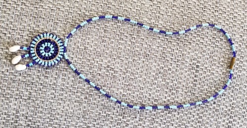 Collier perles bleues avec - collier,