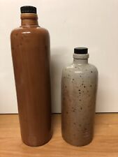 Lot 2 Ancienne bouteilles en grès. Art populaire