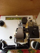 ANCIEN PROJECTEUR CINEMA EUMIG