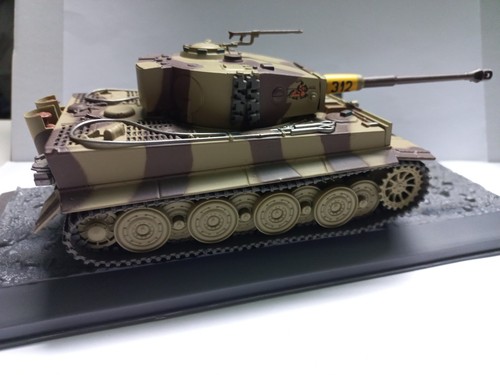 Char lourd tigre i - char,