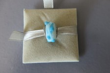 Charm  226  Perle Murano blanc veiné bleu/Argent /Amore & Baci