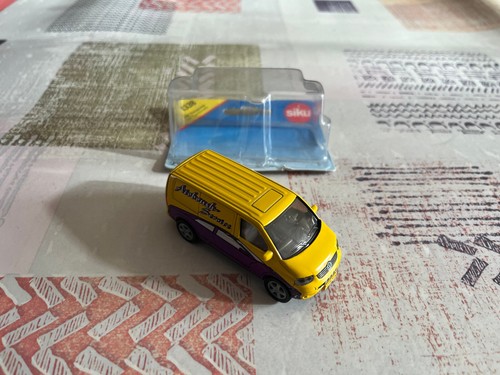 Voiture miniature fourgon siku - miniature,