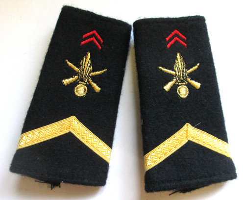 Sergent pdl infanterie - ,