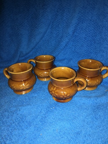 Lot tasses à café - à,