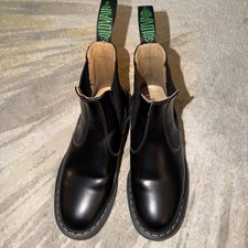 Solovair Unisex Black Hi-Shine