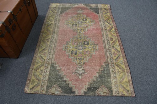 Tapis vintage 5 - 5,9, pieds