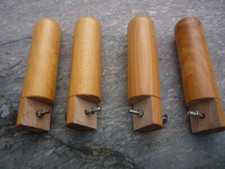 Lot de 4 pieds de lit/sommier cylindrique,vernis , 19,5 cm / diamètre 5cm