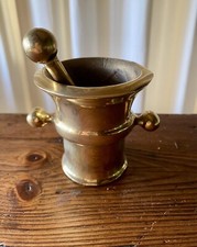 Mortier Et Son Pilon En Bronze