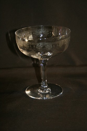 Coupe champagne ancienne - champagne,