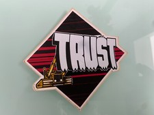 Trust antisocial Bernie et