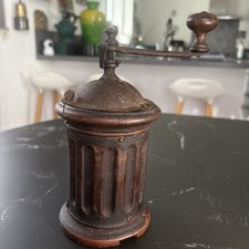 MOULIN A CAFÉ ANCIEN MODÈLE