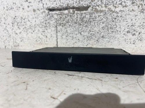 Porte gobelet volkswagen golf - porte,