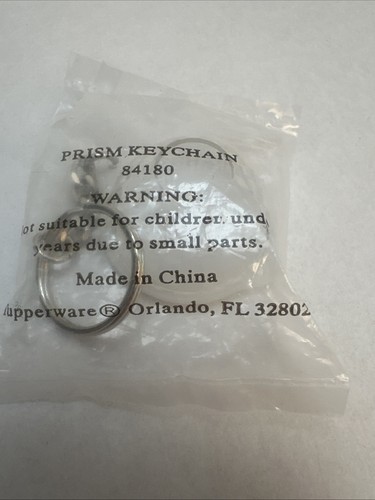 Three tupperware keychain - three,