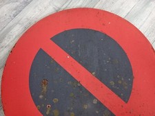 Ancien panneau de Signalisation / STATIONNEMENT INTERDIT    1969 VINTAGE
