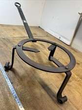 N. 16 Outil ancien￼ Grille  de cheminée barbecue Porte casserole Poêlon