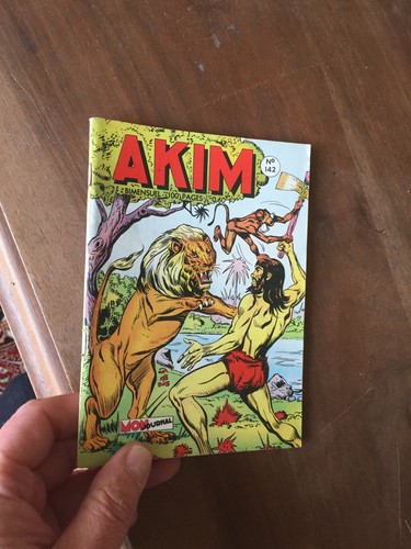 Petit format akim 142 - format, mon