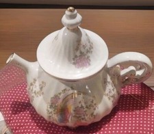 Belle soupière ancienne italienne CAPODIMONTE 