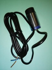 Capteur inductif Telemecanique ref XS2-M30FB260