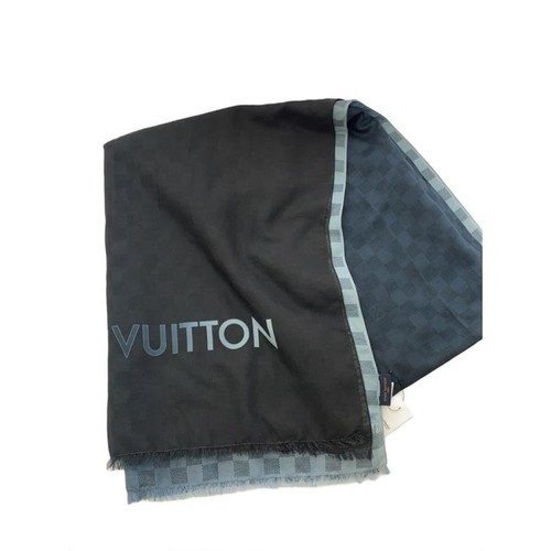 Auth louis vuitton - louis, foulard