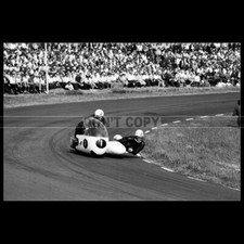 Photo M.000853 PIP HARRIS &