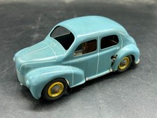 Jouet ancien voiture tôle
