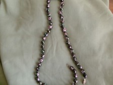 Ancien COLLIER de PERLES CLOISONNEES. Motif de fleurs