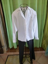 lot 3piéces femme  T  44 dont une offerte pantalon -chemisier  a saisir !