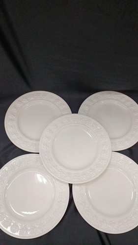 Lot assiettes ivoire - 5,